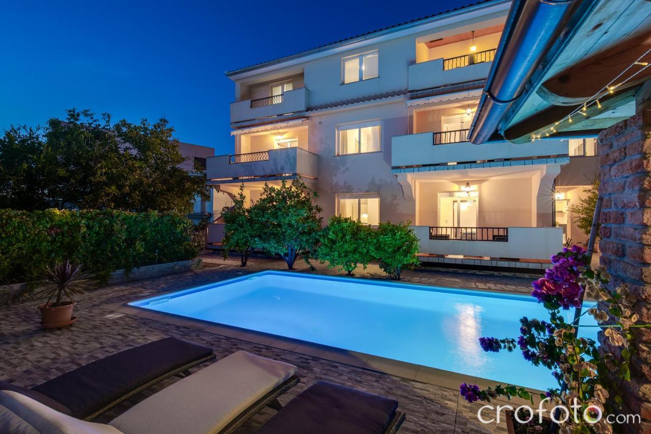 Juric Apartments-Rab Palit Exterior photo